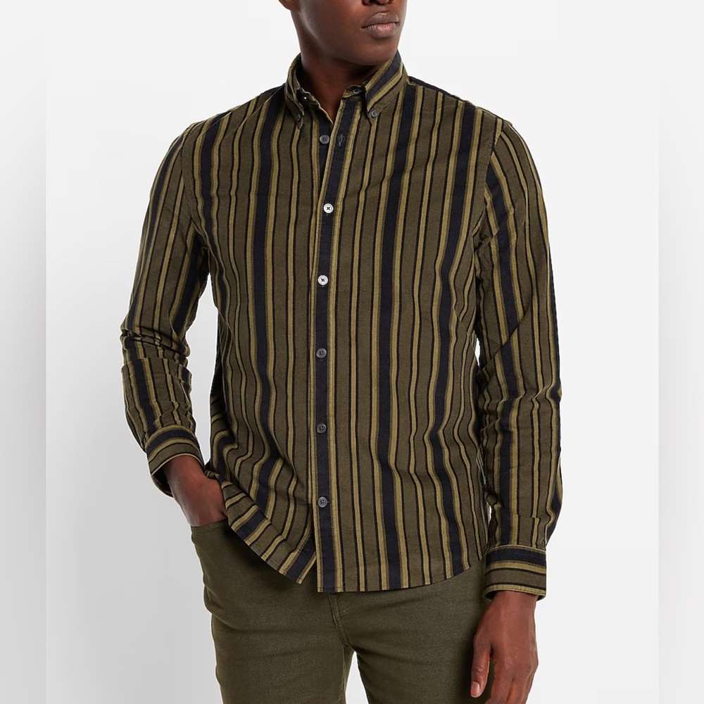 Express Shirt. M. Textured.
